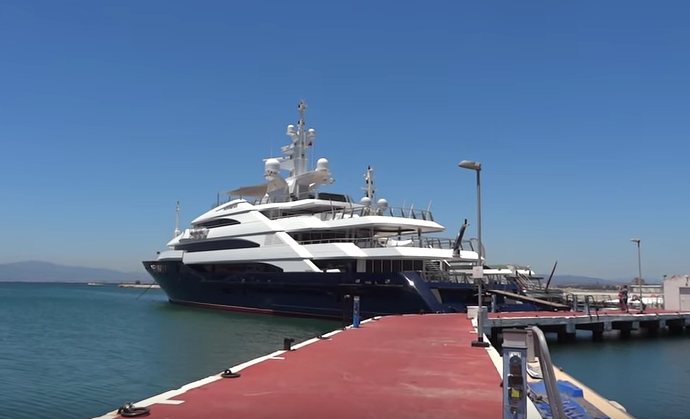 lakshmi mittal yacht